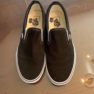 Men’s black canvas Vans size 11